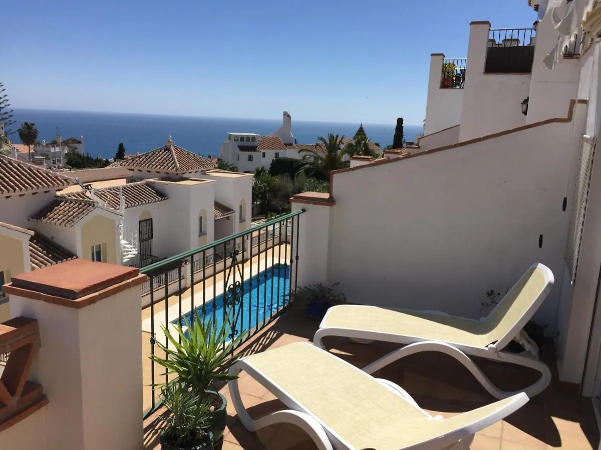Burriana Beach, Pool, Big Terrace, Superb Seaviews Nerja Appartement