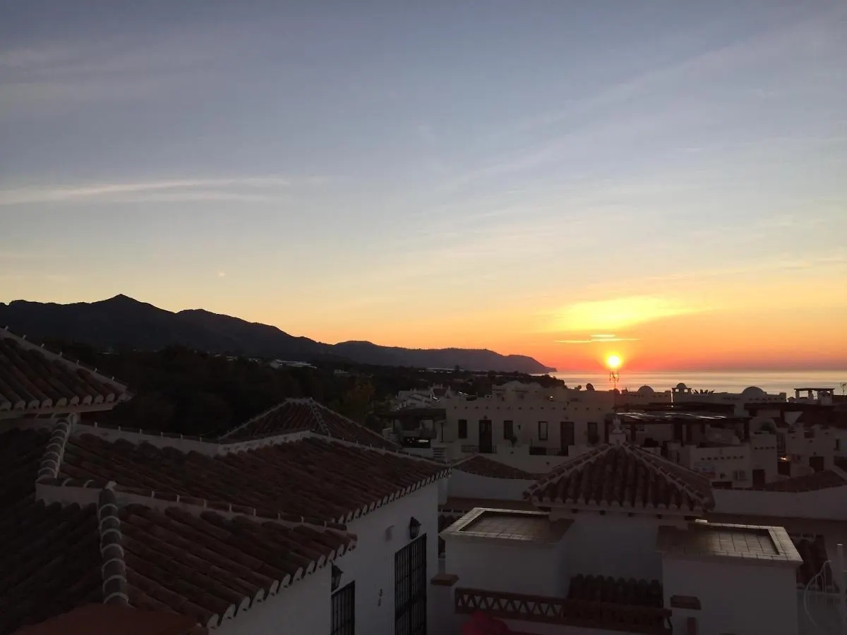 Appartement Burriana Beach, Pool, Big Terrace, Superb Seaviews Nerja